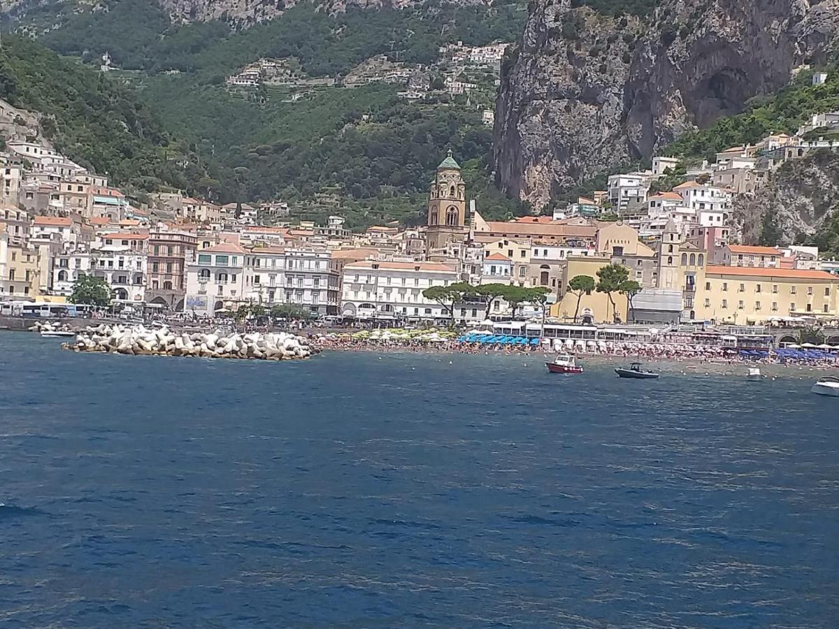 B&B Le Due Costiere Salerno Luaran gambar
