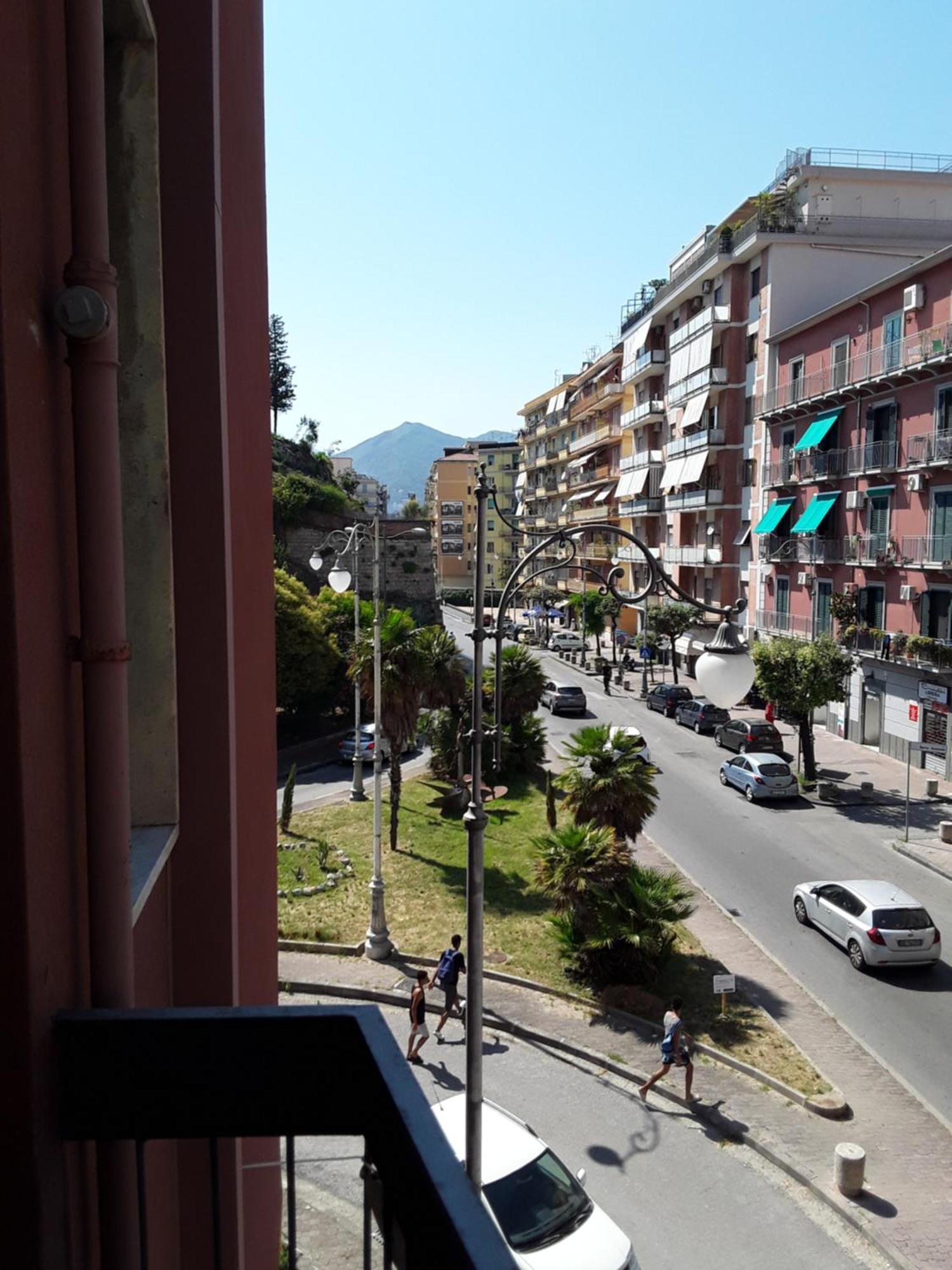 B&B Le Due Costiere Salerno Luaran gambar
